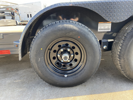 New Lamar 20' 10K Car Hauler