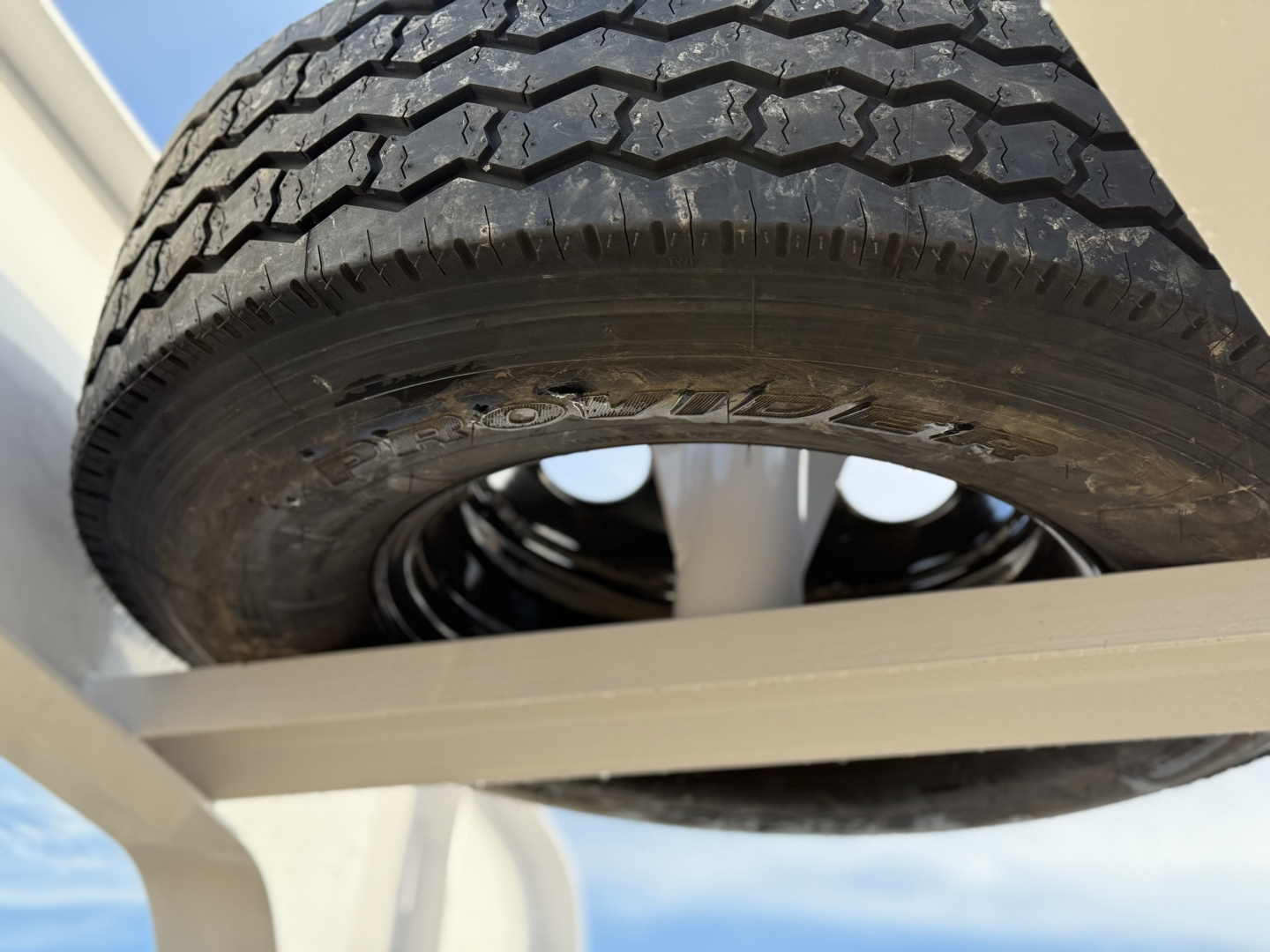 New 2026 RawMaxx FDX 102X25 12K HYD. DISC BRAKE/ MAXX RAMPS/ 14PLY ...