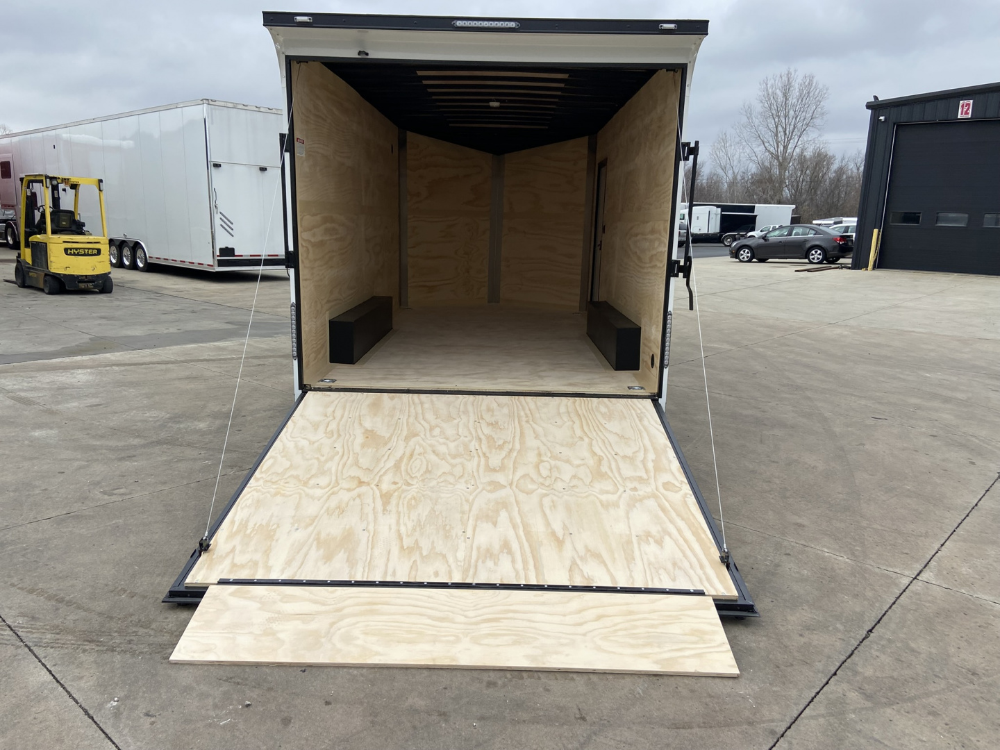 New United UJ Cargo Enclosed Trailer 16'