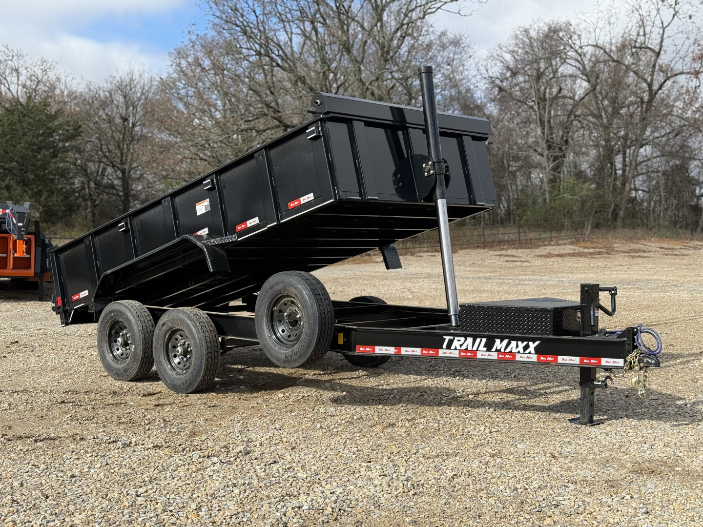 New 2025 Trail Maxx 83x14 Telescopic 14K Dump Trailer