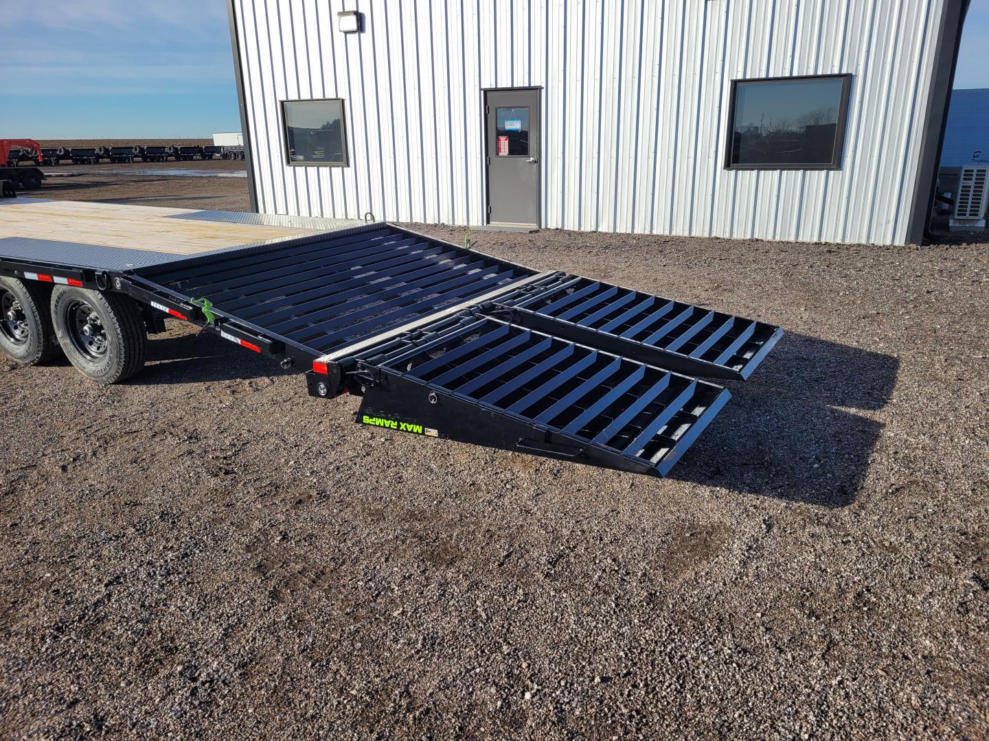 New 2026 Load Trail 102"x25' BP Deckover Trailer W/Max Ramps