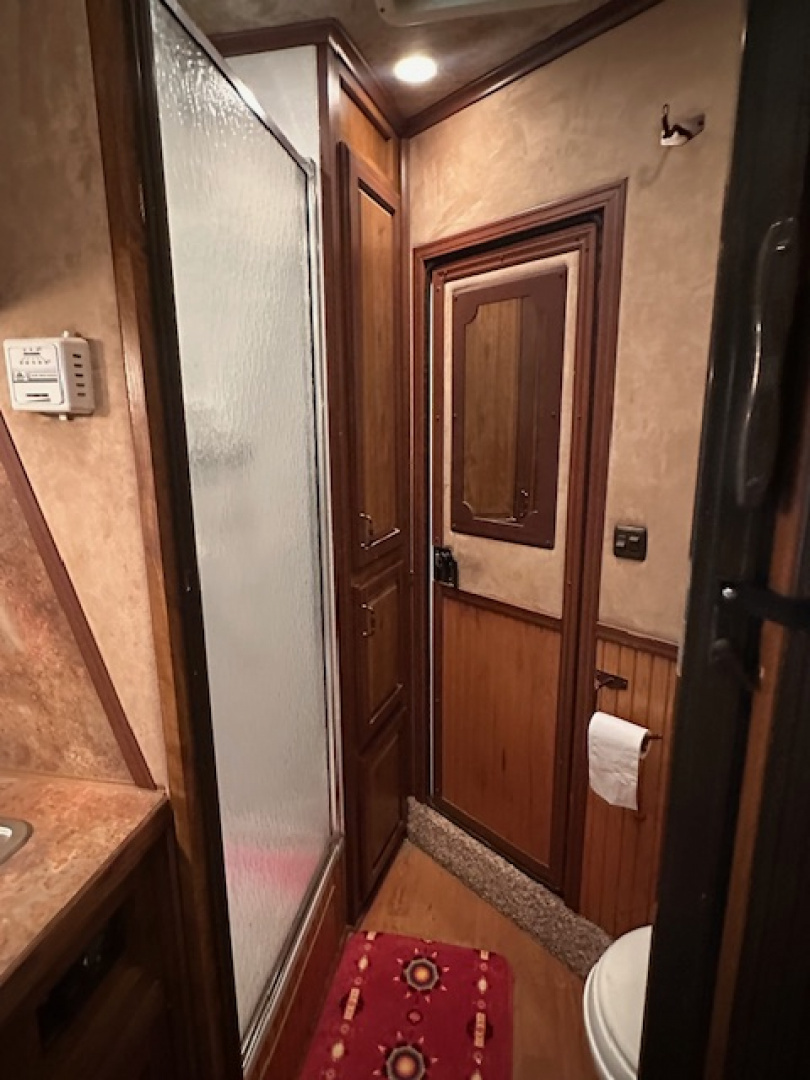 Used 2010 Trails West 8x13 LQ 4 Horse Classic