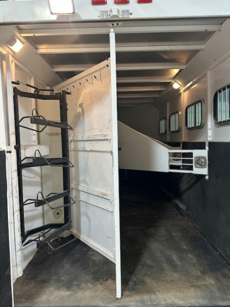 Used 2010 Trails West 8x13 LQ 4 Horse Classic