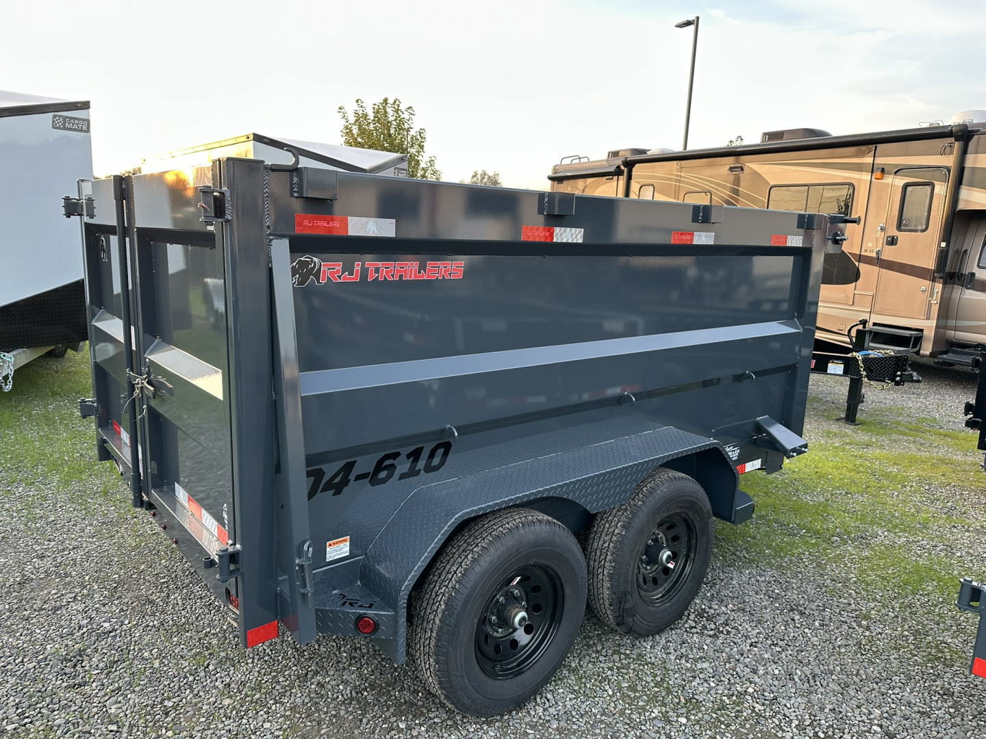 New 2026 R & J Trailers Inc D4-6X10 25 Dump Trailer