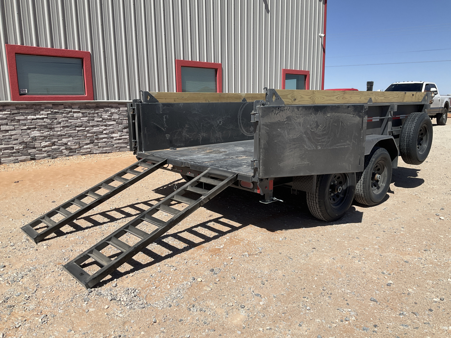 New 2026 Diamond C 77"x12' BP General Duty Telescopic Dump w/ 32" Sides - MDT206 Pacesetter Edition
