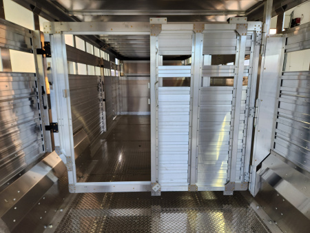 New 2026 Duralite 25' Gooseneck Stock Trailer 14K