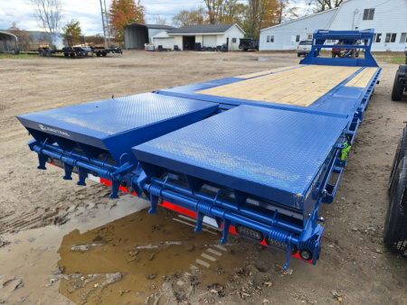 New 2026 Load Trail 102x30' 16K Deck Over Low Pro Gooseneck Trailer