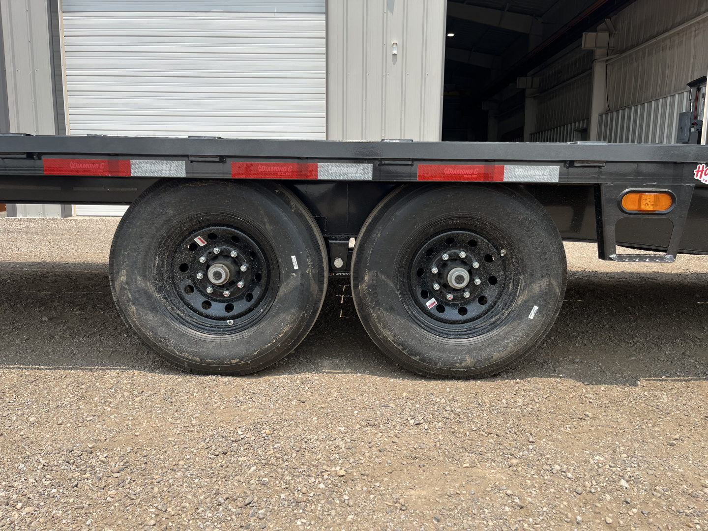 New 2026 Diamond C 102"x24' BP HD Deckover Tilt Trailer - DET207