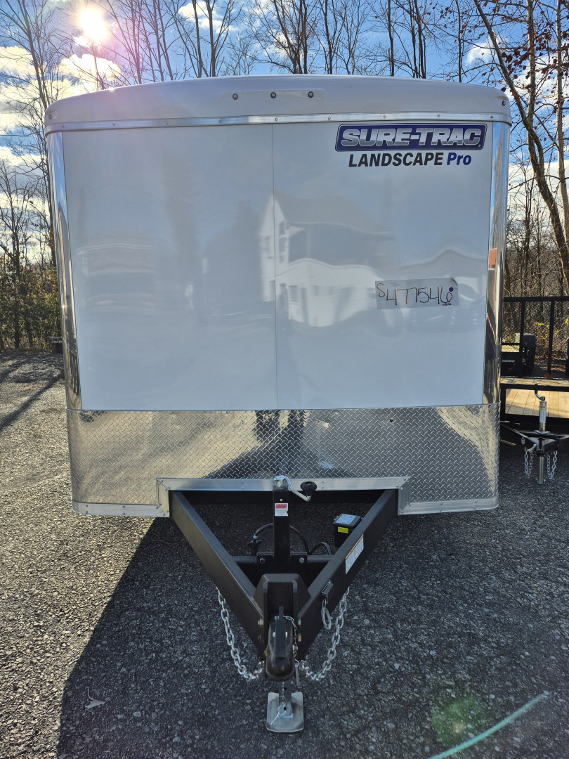 New 2026 Sure-Trac 8.5X22 LANDSCAPE PRO 10K Cargo / Enclosed Trailer