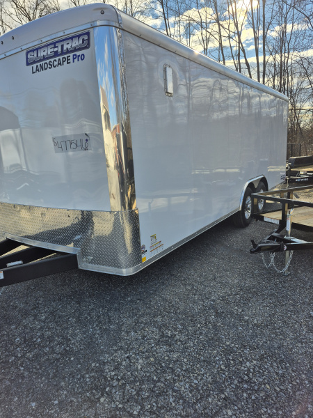 New 2026 Sure-Trac 8.5X22 LANDSCAPE PRO 10K Cargo / Enclosed Trailer
