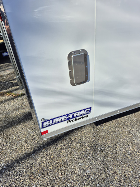 New 2026 Sure-Trac 8.5X22 LANDSCAPE PRO 10K Cargo / Enclosed Trailer