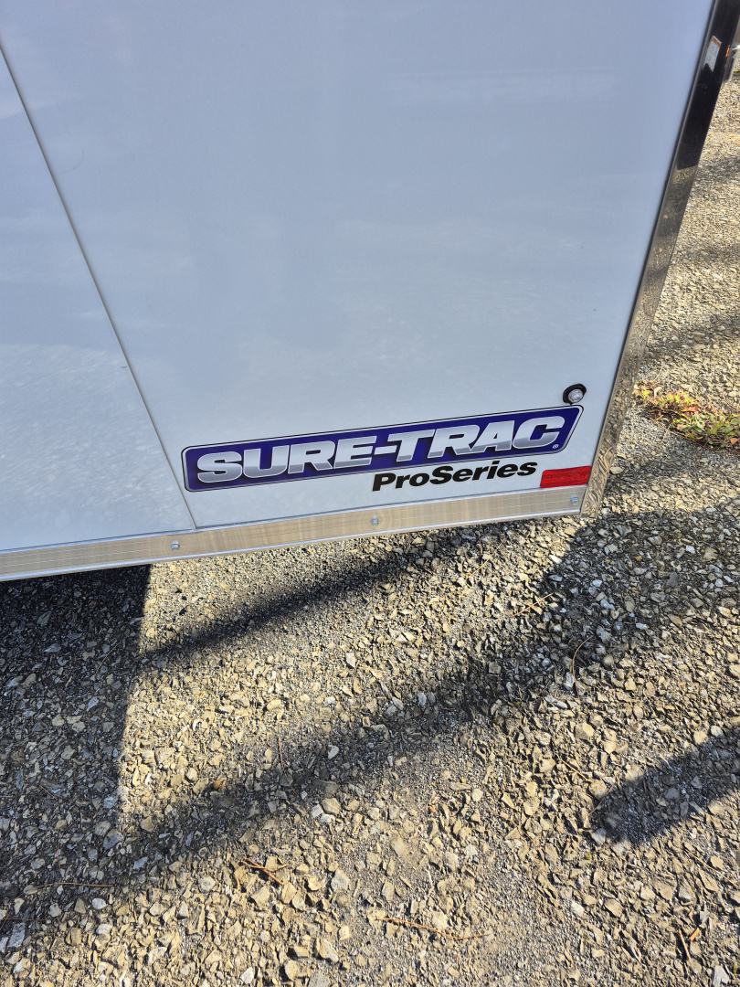 New 2026 Sure-Trac 8.5 X 22 LANDSCAPE PRO 10K Cargo / Enclosed Trailer