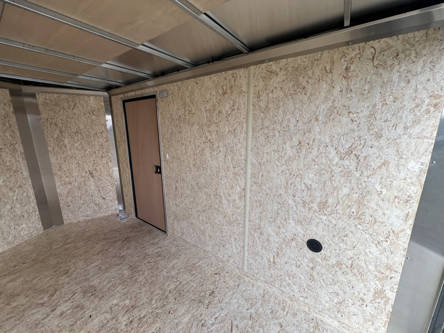 New 2026 Look Trailers 6X12 3K ST-DLX RAMP DOOR Cargo / Enclosed Trailer