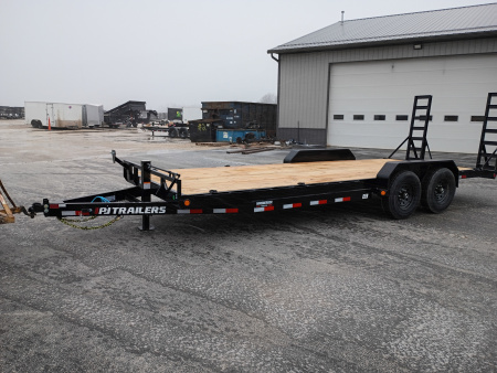 New 2026 PJ Trailers CC222