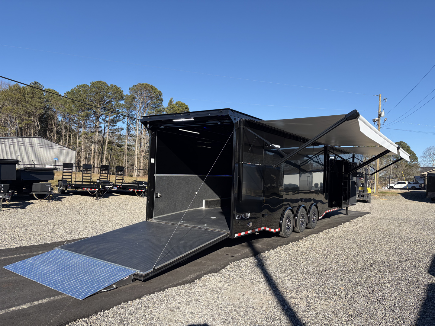 New 2026 Haulmark 44 Gooseneck Bathroom Race Trailer, Polycor, Insulated, Air Prep, A/C, Awnings, Race Ready