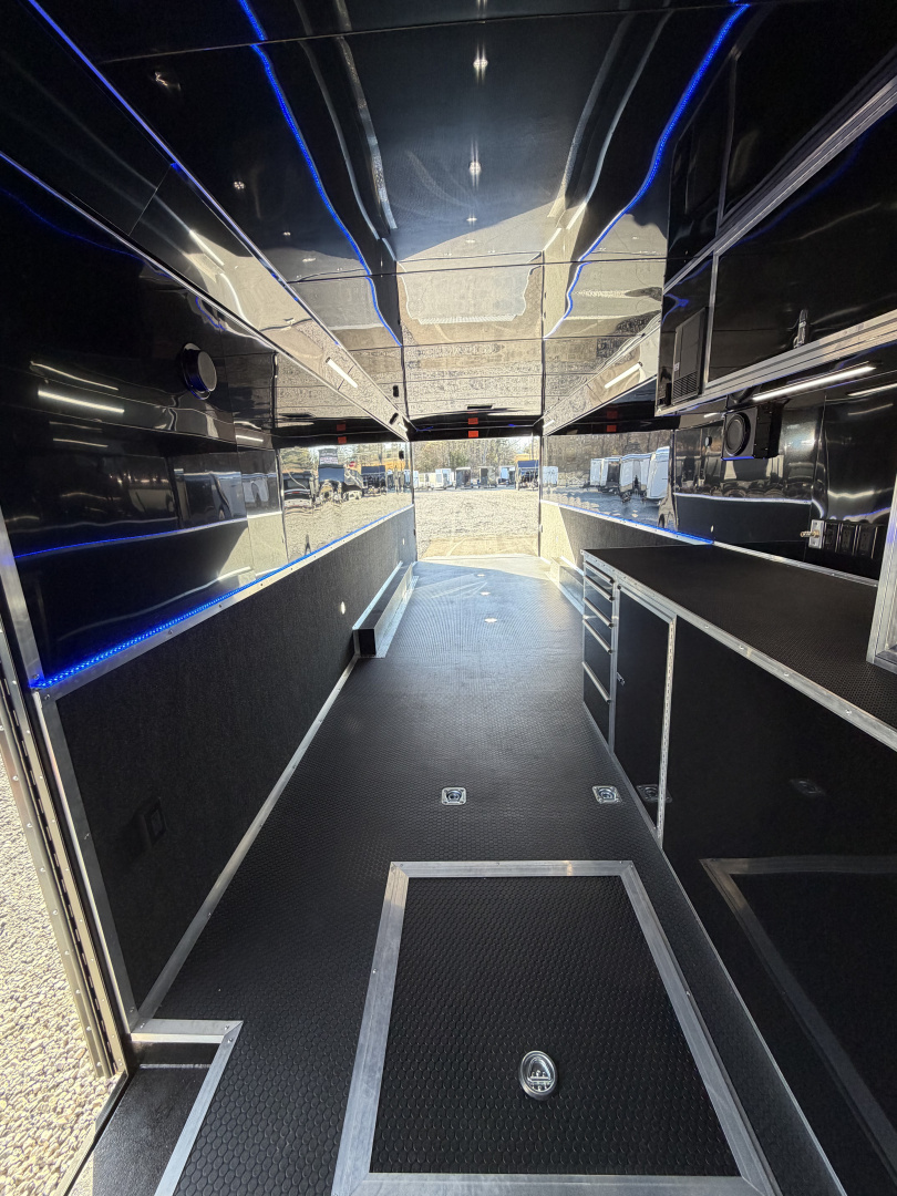 New 2026 Haulmark 44 Gooseneck Bathroom Race Trailer, Polycor, Insulated, Air Prep, A/C, Awnings, Race Ready