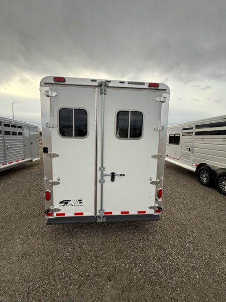 New 2026 4-Star Trailers 4H GN Horse Trailer