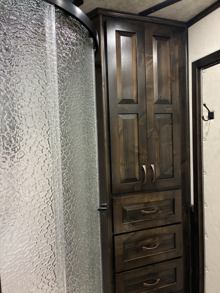 New 2026 Cimarron Trailers 3 Horse 10' 8" Trail Boss Conversions Living Quarters Horse Trailer