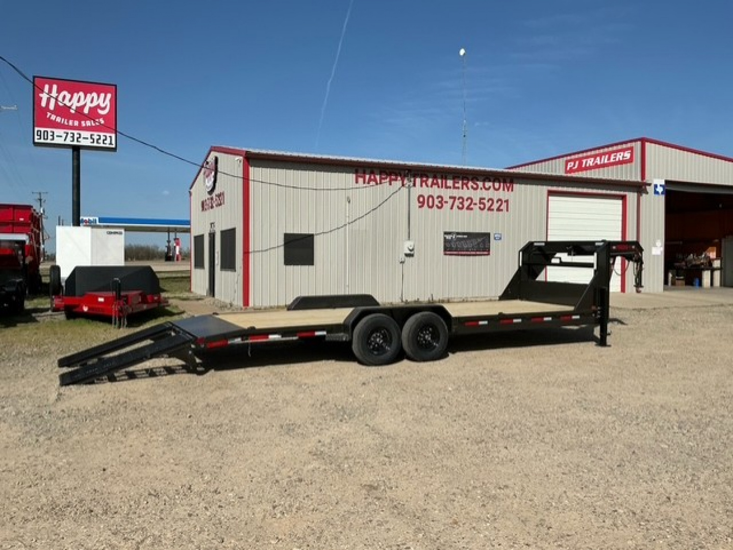 New 2026 MAXX-D 83"x24' GN 6" Channel Carhauler – C6X