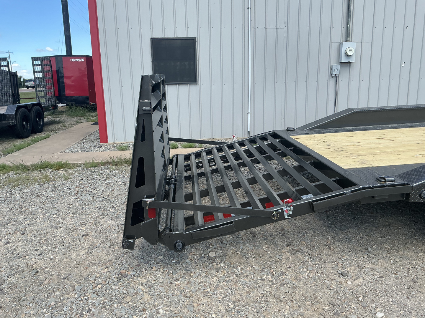 New 2026 MAXX-D 102"x24' BP HD I-Beam Equipment Trailer - H9X