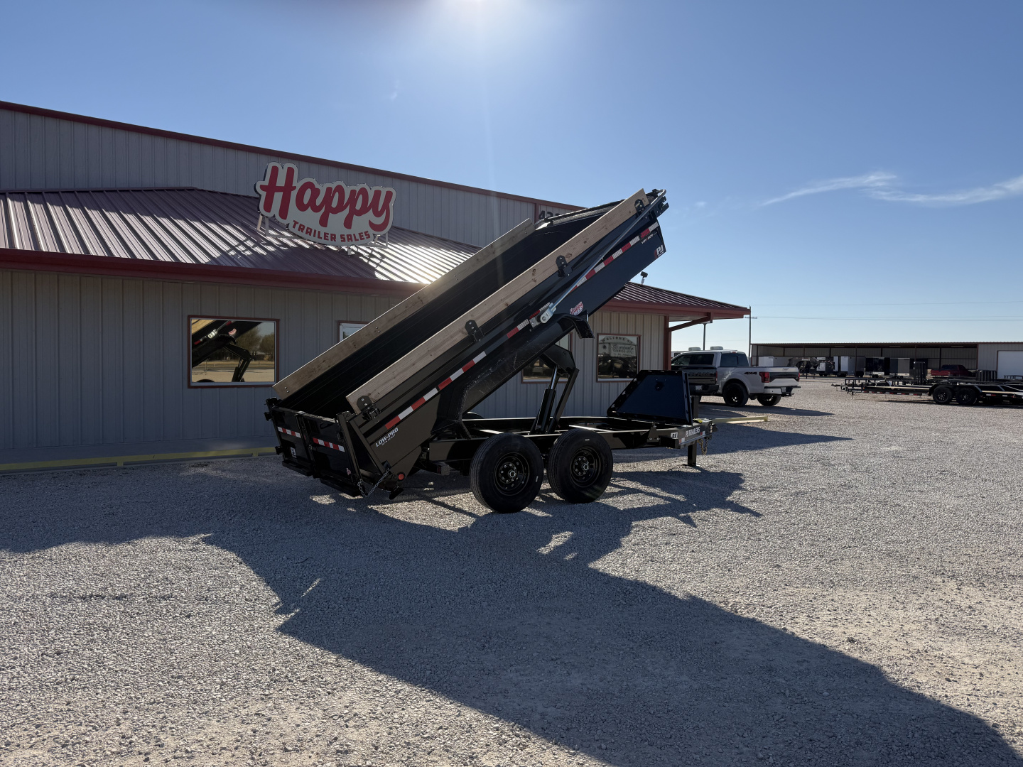 New 2026 PJ 83"x14' BP Tandem Axle Low Pro Dump w/ 24" Sides – DV