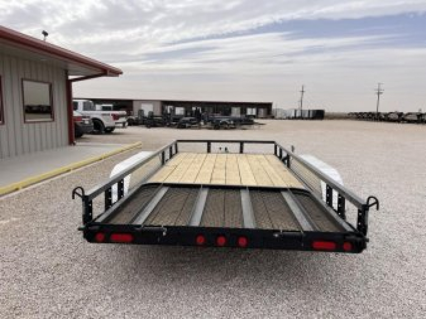 New 2026 PJ 77"x14' Tandem Axle Utility Trailer - UK