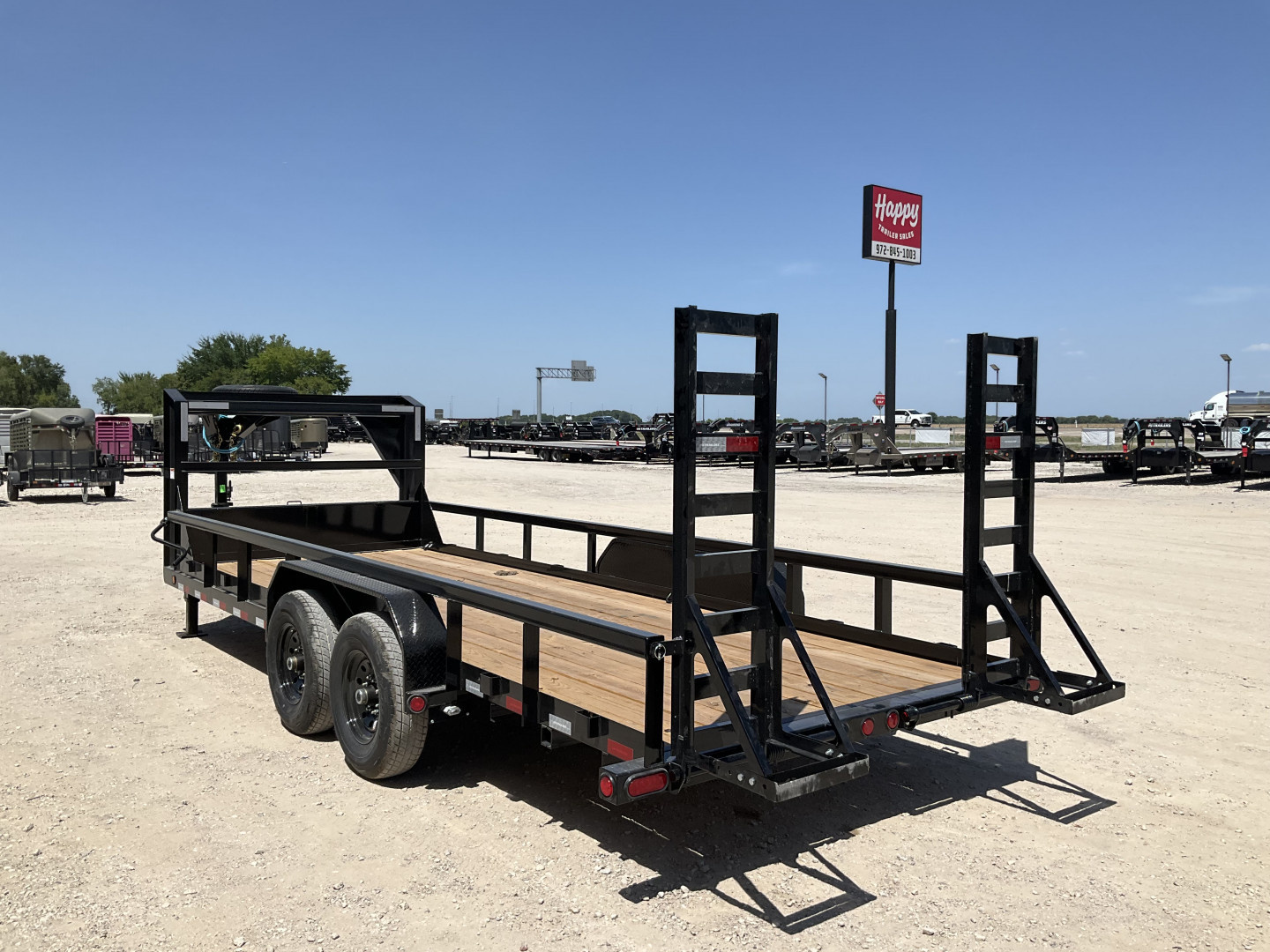 New 2026 PJ 83"x20' Gooseneck Angle Pipetop Trailer – P8