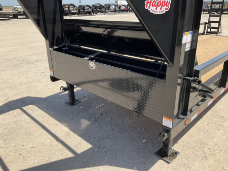 New 2026 PJ 83"x20' Gooseneck Angle Pipetop Trailer – P8