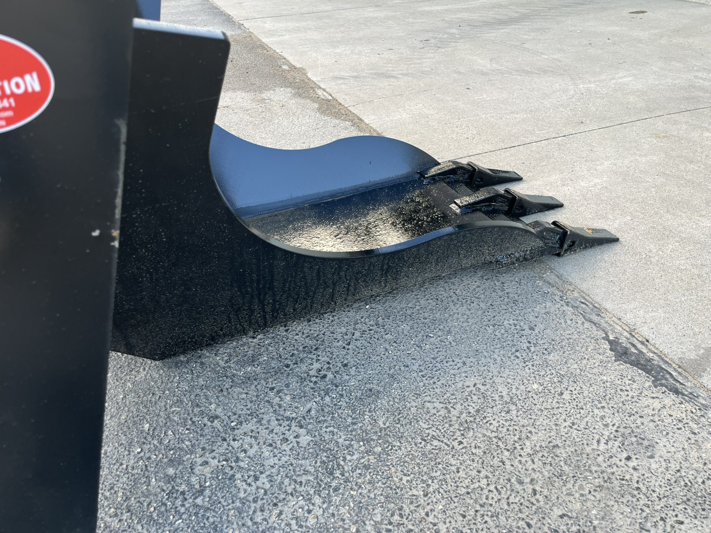 New Big Ripper Bucket - HH Fabrication