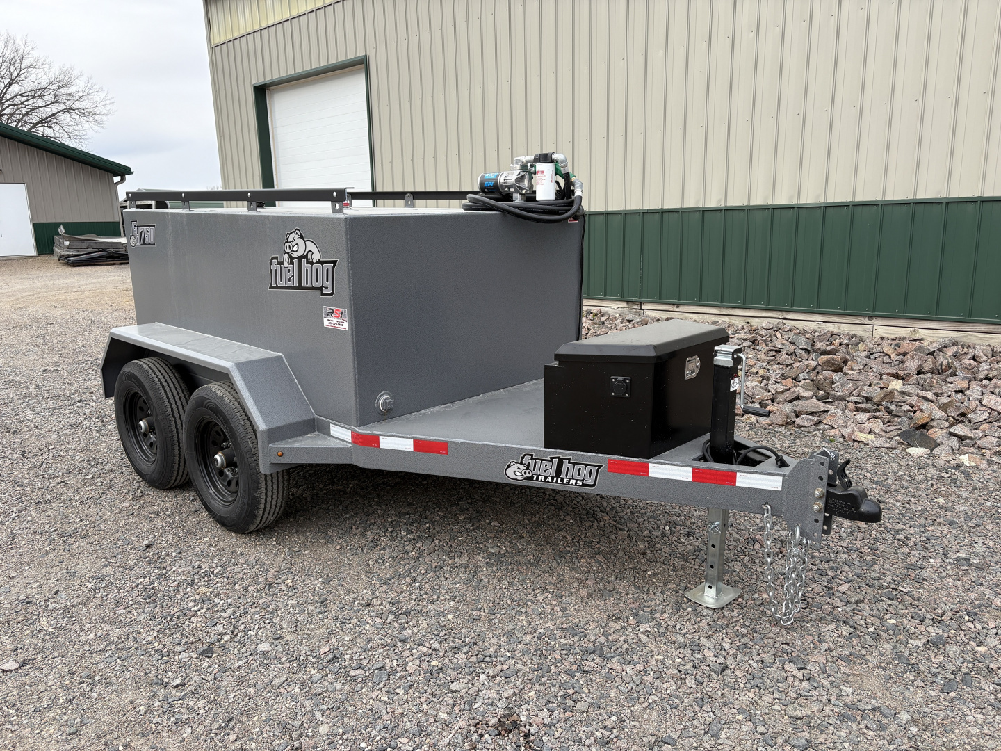 New 750 Gallon Fuel Hog - Fuel Trailer