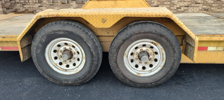 Used 2011 CornPro 17+4 Gravity Tilt Trailer Tilt Trailer