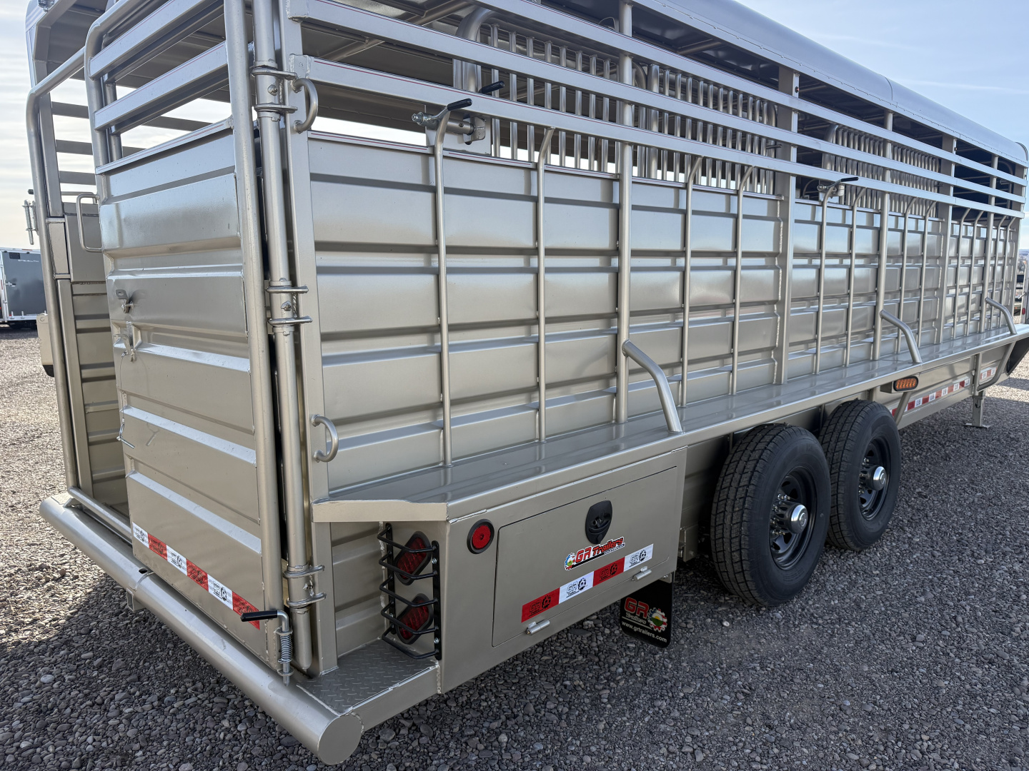 New 2026 GR Gooseneck 24' Stock Trailer 14K
