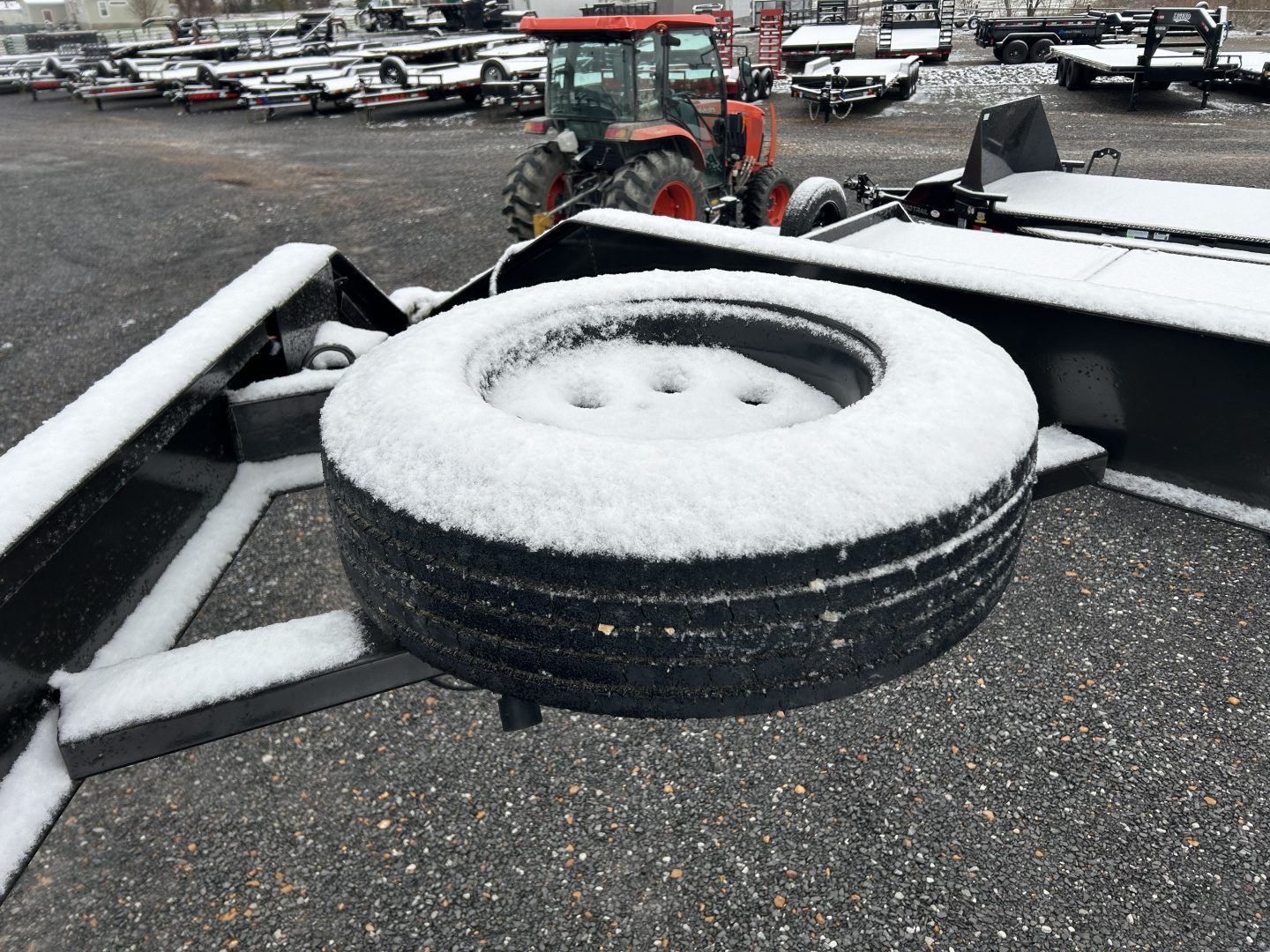 Used 2023 MAXXD 102"x24' 16k Gravity Tilt Gooseneck Trailer