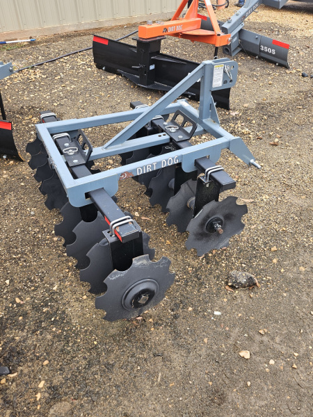 New 2023 Dirt Dog 100-5 Disc Harrows