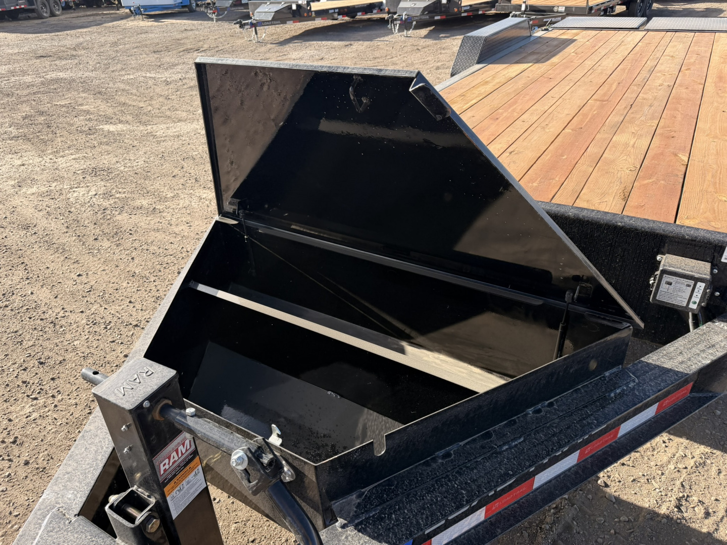 New 2026 Load Trail 7-HD22 I-Beam Equipment Hauler W/ Max Ramps 14ply Tires 14K GVWR