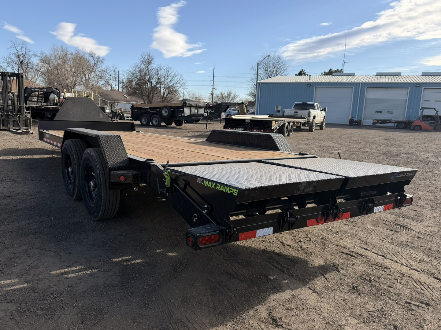 New 2026 Load Trail 7-HD22 I-Beam Equipment Hauler W/ Max Ramps 14ply Tires 14K GVWR