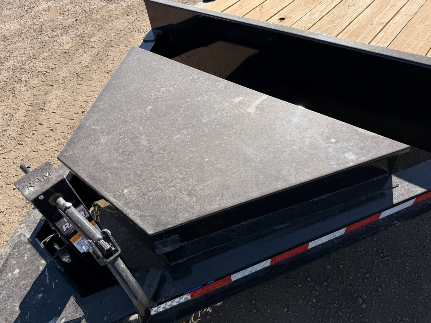 New 2026 Load Trail 7-HD22 I-Beam Equipment Hauler W/ 14ply Tires14K GVWR