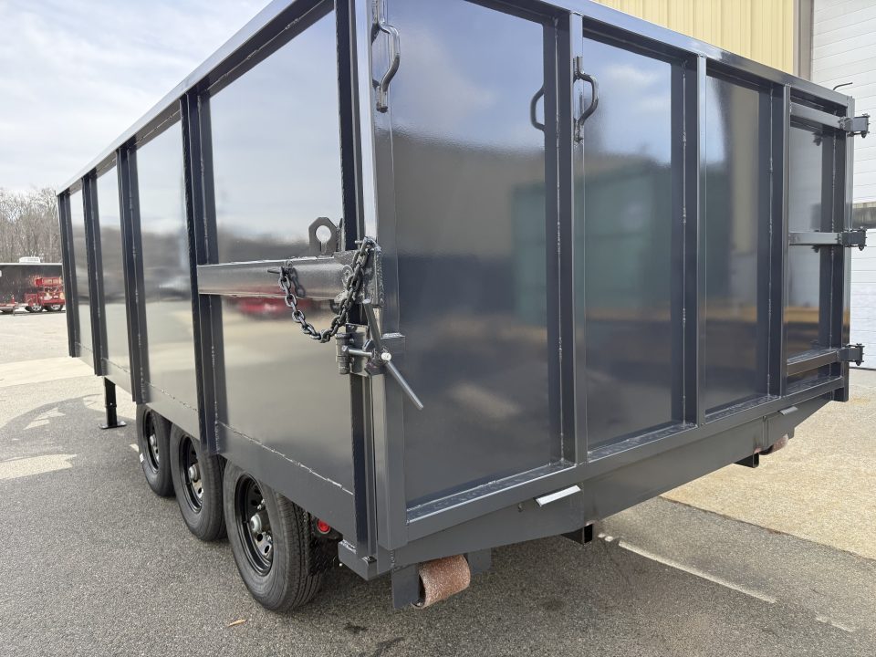 New 2025 Load Trail 16' Triaxle Roll Off / (2) 19 Yard Tubs