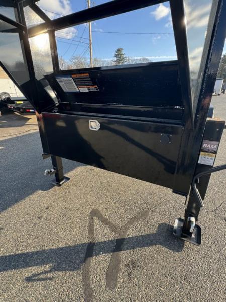 New 2026 Load Trail 16' Triaxle Rollster Trailer Only