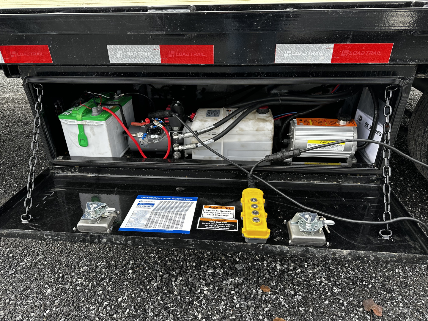 New 2026 Load Trail 32' Low Pro Gooseneck Hyd Dove Equipment Trailer