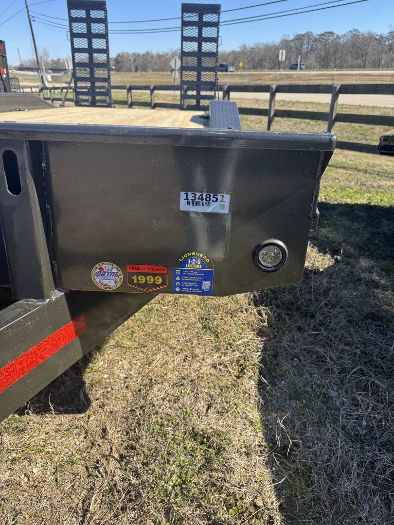 New 2026 MAXX-D H8X10220 Equipment Trailer