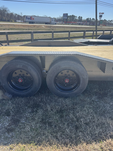 New 2026 MAXX-D H8X10220 Equipment Trailer