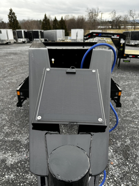 New 2026 Load Trail 30' Tandem Low-Pro Gooseneck w/Hyd. Dove Equipment Trailer