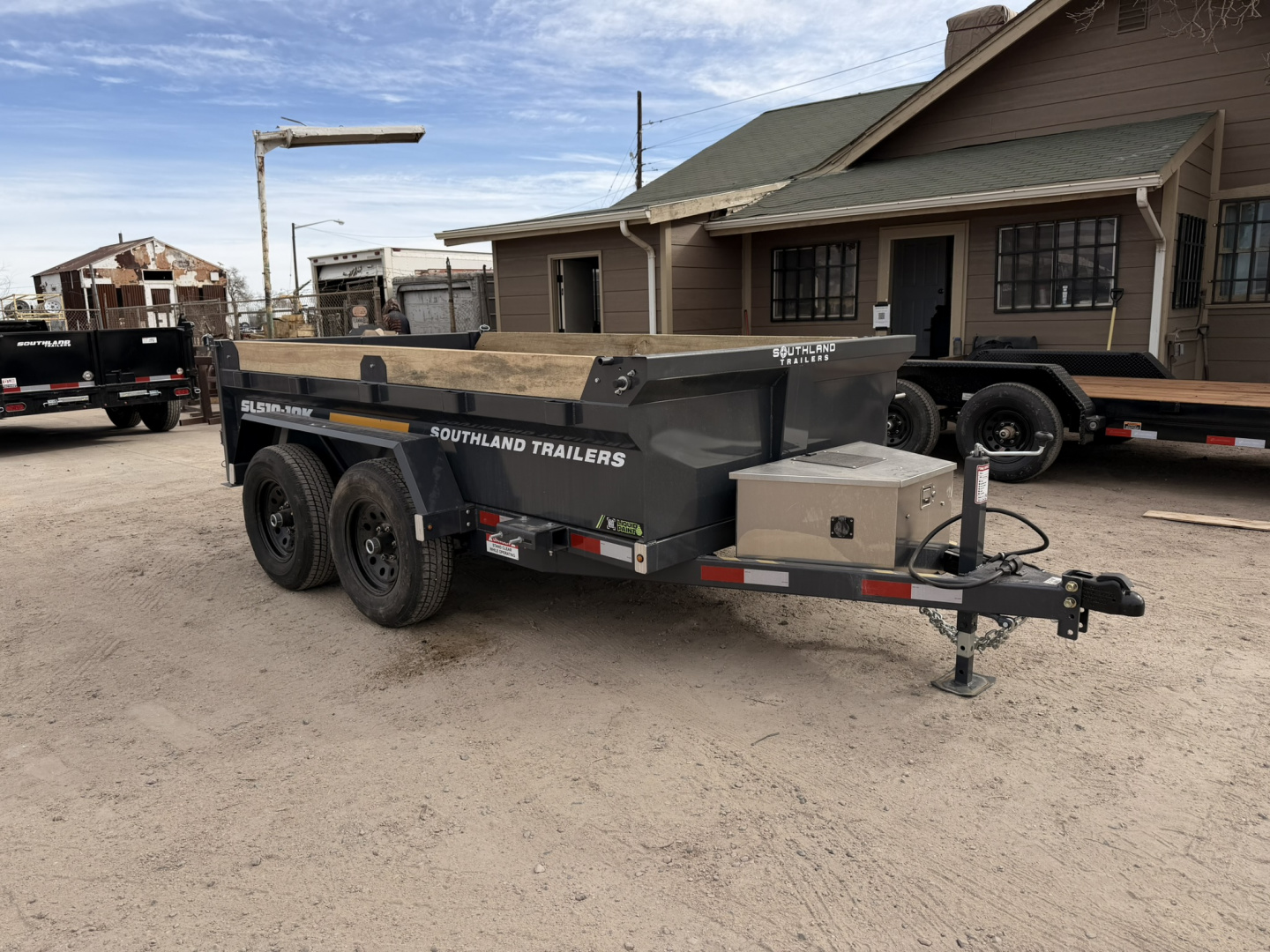 New 2026 Southland Trailers 5-10 Dump 5.2K Axles