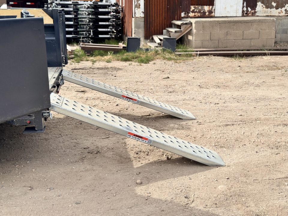 New 2026 Southland Trailers 5-10 Dump 5.2K Axles