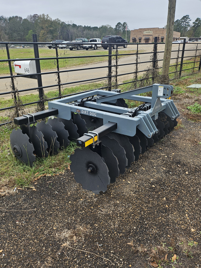 New 2023 Dirt Dog 300-14 Disc Harrows