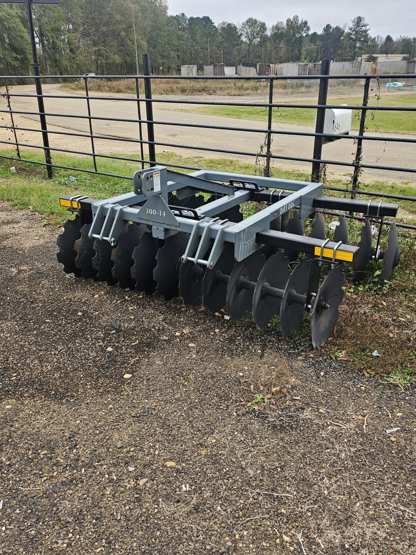 New 2023 Dirt Dog 300-14 Disc Harrows