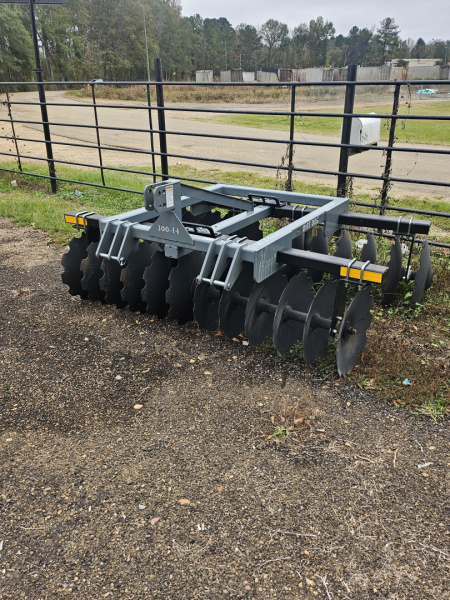 New 2023 Dirt Dog 300-14 Disc Harrows