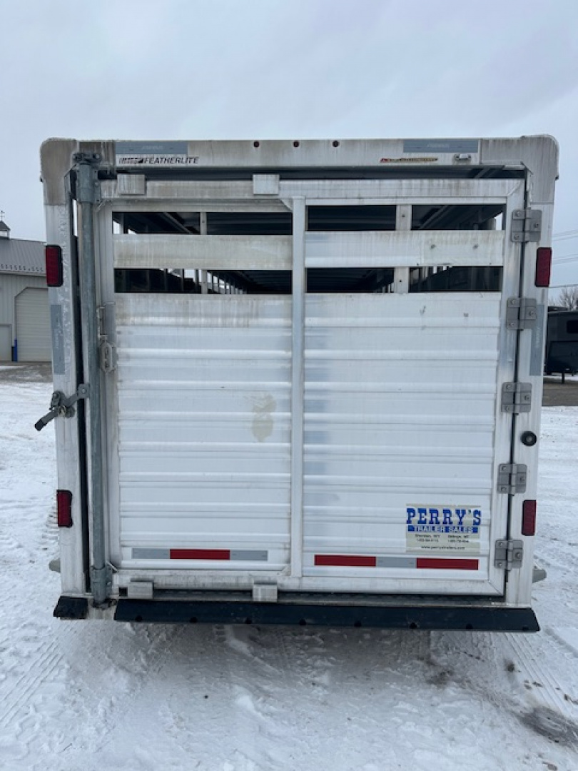 New 2014 Featherlite 24' Stock Model 8127