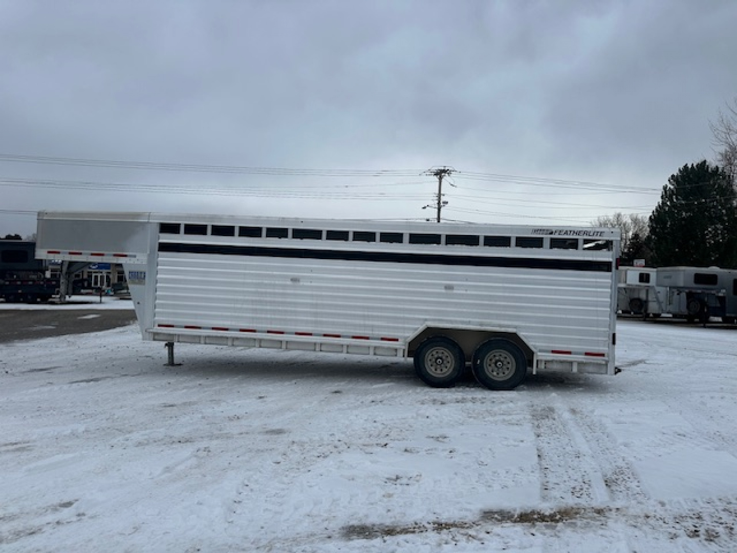 New 2014 Featherlite 24' Stock Model 8127